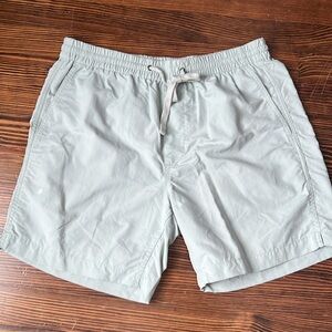 Madewell green Elastic Waist Shorts size medium